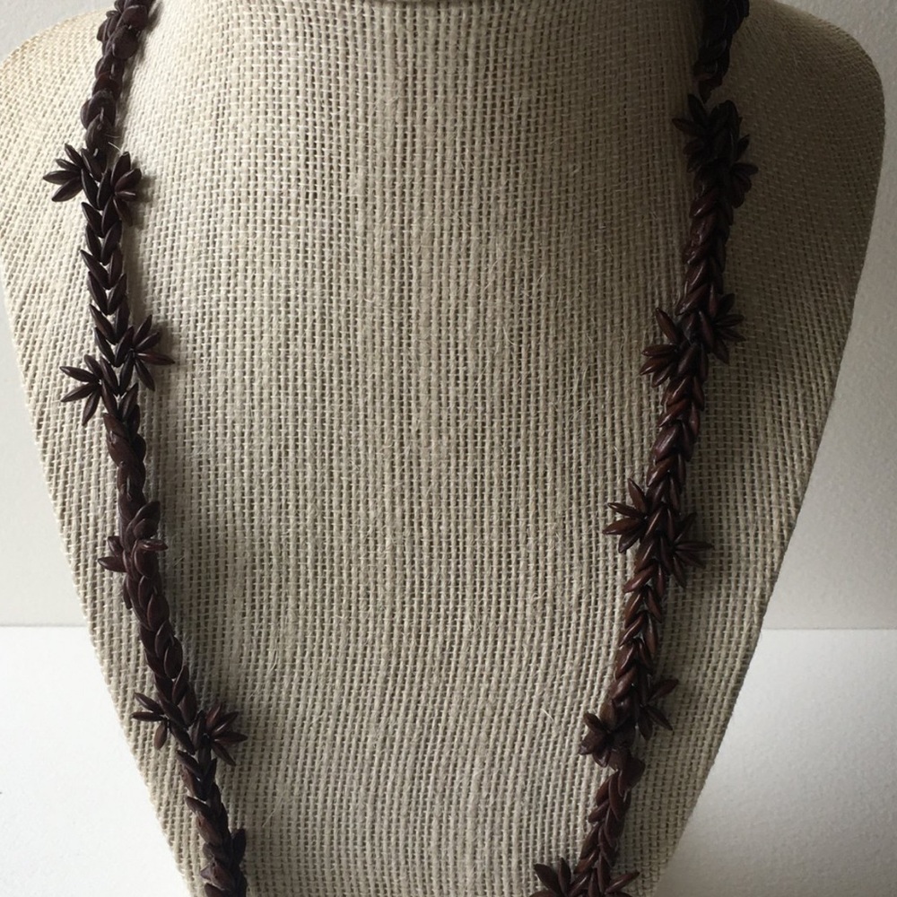 Vintage 1960s Appleseed Necklace